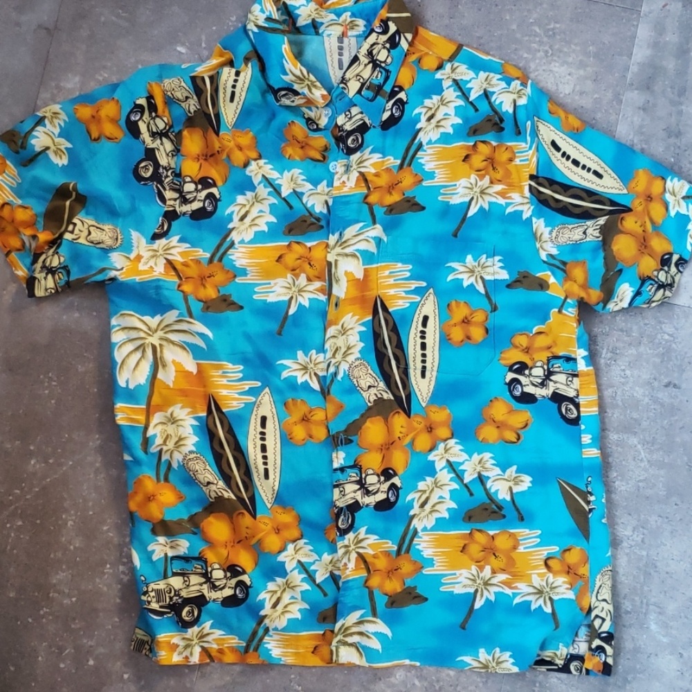 Hawaiian Party Button Up Shirt